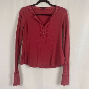 Lucky Brand Embroidered Long Sleeve Henley - M